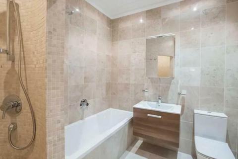 13 Talbot Square, London, W2 1TR