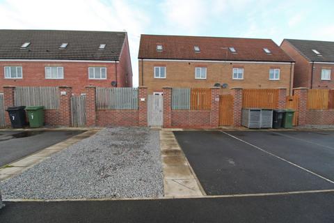 3 bedroom terraced house to rent, Wingate Way, Ashington, NE63