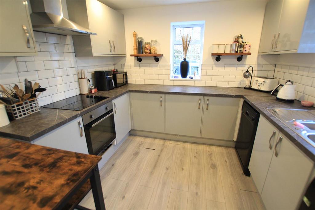 Kitchen/Breakfast Room