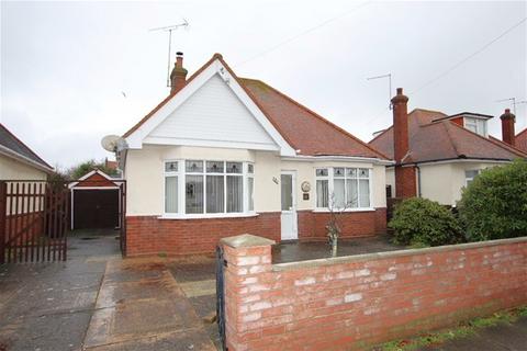 2 bedroom detached bungalow for sale, Dulwich Road, Holland on Sea