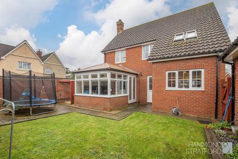 4 bedroom detached house for sale, Scrumpy Way, Banham