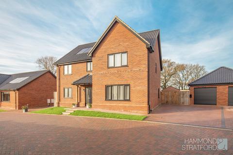 4 bedroom detached house for sale, Garnier Meadow, Attleborough