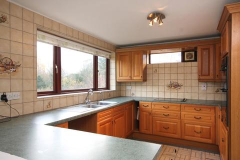 3 bedroom detached house to rent, GLENWOOD, DORKING, RH5