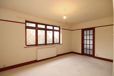 3 bedroom detached house to rent, GLENWOOD, DORKING, RH5