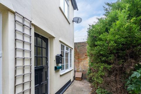 2 bedroom end of terrace house for sale, North Street, Dorking