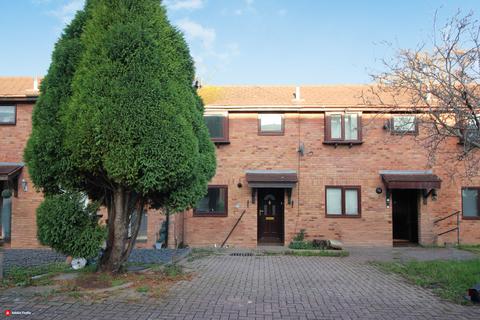 2 bedroom terraced house to rent, Browning Close, Chester CH1