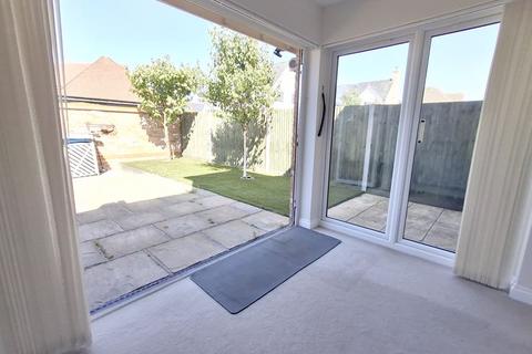 7 Bakers Field, Cliffsend, Ramsgate, CT12 5GH