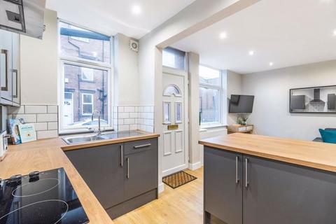 4 bedroom terraced house for sale, Monk Bridge Place, Leeds