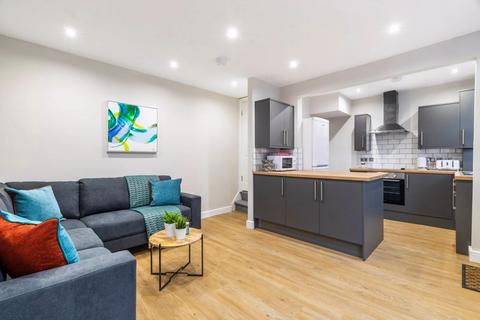 9 Monk Bridge Place, Leeds, LS6 4HN