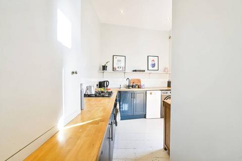 2 bedroom flat for sale, St Stephens Villas, Shepherd's Bush, London, W12