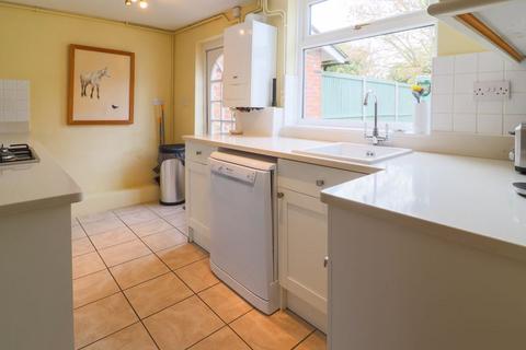 3 bedroom house to rent, 85 High Street, Canterbury CT3