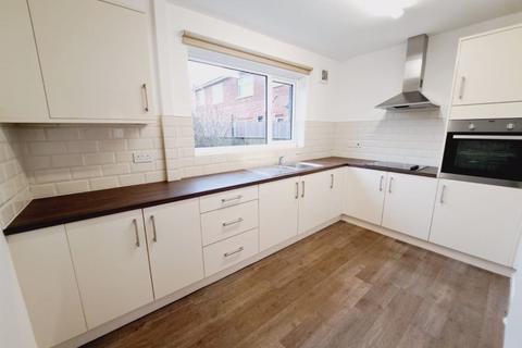 2 bedroom semi-detached house to rent, Cresswell Avenue, Forest Hall, Newcastle Upon Tyne