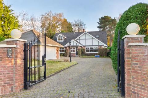 4 bedroom detached house for sale, Runnymede Road, Darras Hall, Ponteland, Newcastle upon Tyne