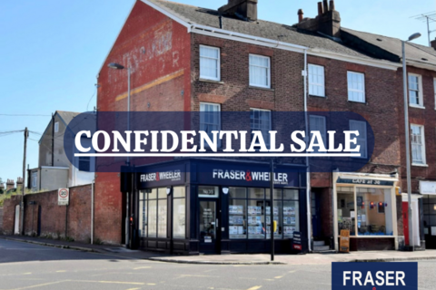 First Floor Flat, 13 Church Road, St Thomas, Exeter, EX2 9AX