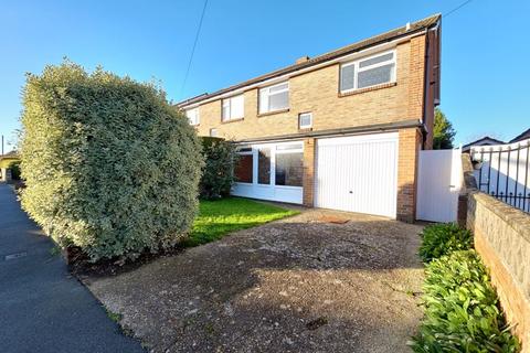 3 bedroom semi-detached house for sale, Russell Road, Lee-On-The-Solent, PO13