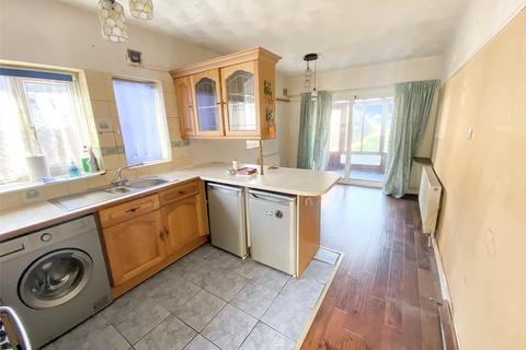 2 bedroom bungalow for sale, Blackfen Road, Sidcup, DA15