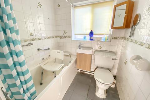 135 Blackfen Road, Sidcup, DA15 8PZ