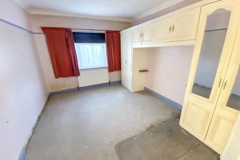 135 Blackfen Road, Sidcup, DA15 8PZ