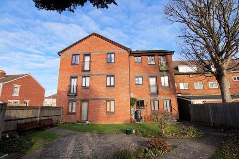 1 bedroom flat for sale, New Priory Gardens, Fareham PO16