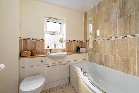 108 Avington Way, Sherfield On Loddon, Hook, RG27 0FN