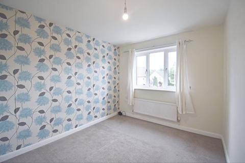 3 bedroom semi-detached house for sale, Renown Way, Basingstoke RG24