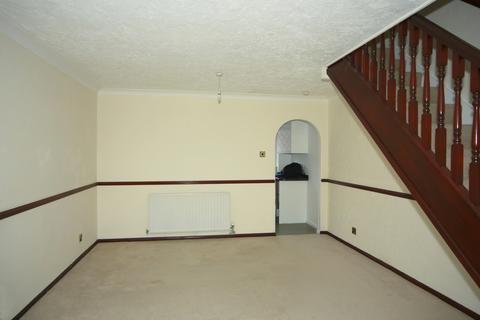 2 bedroom terraced house to rent, Fetlock Close, Bedford, MK41 6BG