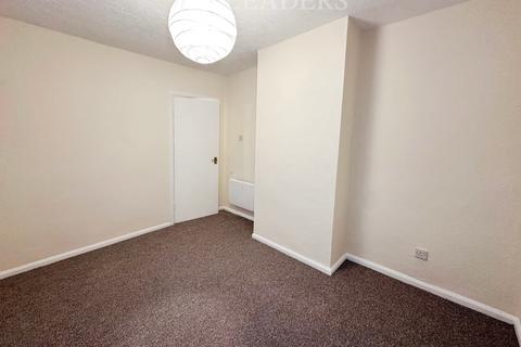 3 bedroom terraced house to rent, Grafton Road, Oldbury, B68