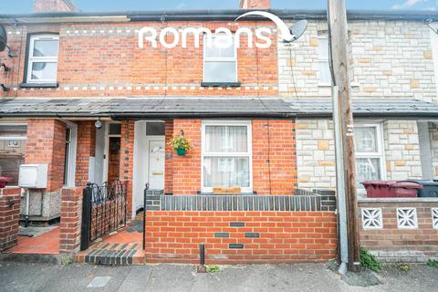 2 bedroom terraced house to rent, Cranbury Road