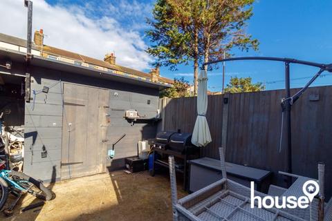 71 Berridge Road, Sheerness, ME12 2AE