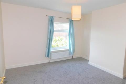 2 bedroom terraced house to rent, Chester Road, Audley, ST7