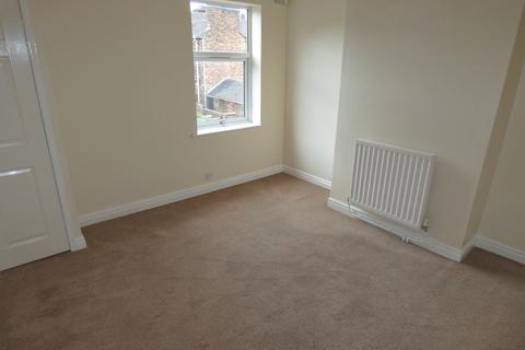 2 bedroom terraced house to rent, Lewis Street; Stoke-on-Trent; ST4