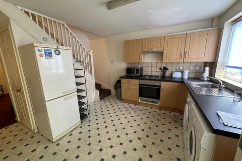 3 bedroom property to rent, Montpelier Road