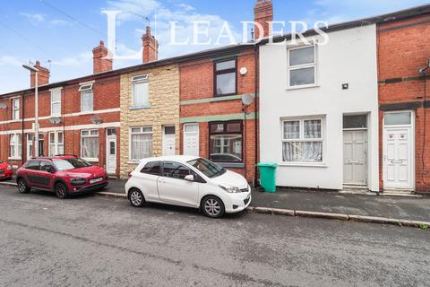 2 bedroom terraced house to rent, Oakland Street, NG7