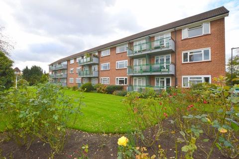 1 bedroom apartment to rent, Dove Park, Hatch End