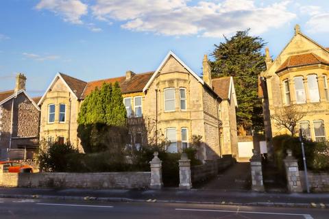 Mixed use to rent, Milton Road, Weston-Super-Mare