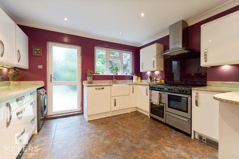 4 bedroom detached house for sale, New Road, Ferndown BH22