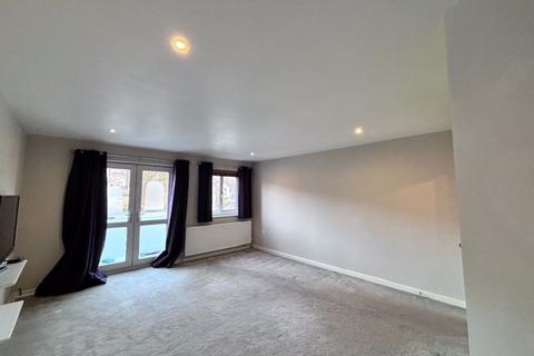 4 bedroom terraced house to rent, George Street, Hebden Bridge HX7