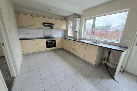 3 bedroom terraced house to rent, Bexley Road, Birmingham B44