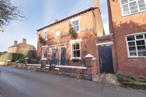 2 bedroom cottage for sale, Shop Lane, Stafford ST19