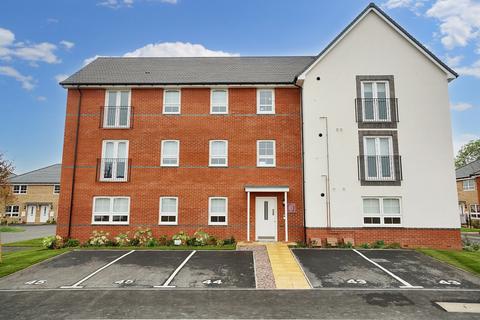 2 bedroom flat to rent, White Lias Way, Upper Lighthorne, Leamington Spa, Warwickshire, CV33