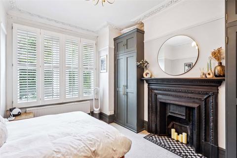 2 bedroom apartment for sale, London SW12