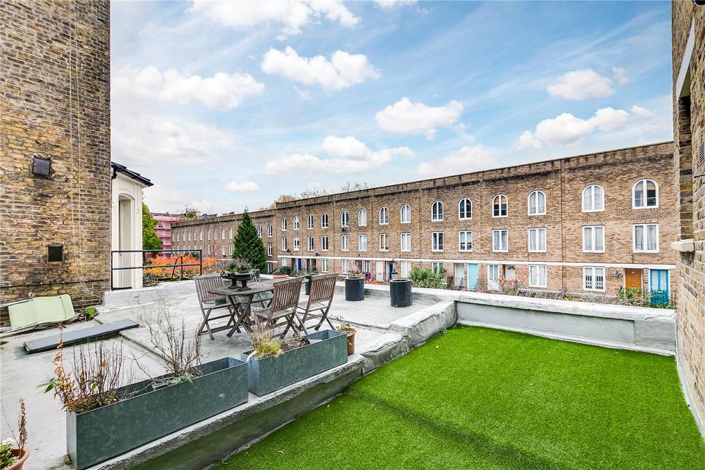 Roof terrace