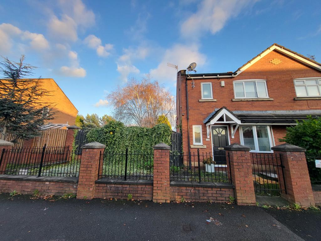 3 Bedroom Semi Detached for Sale