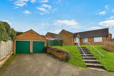 4 bedroom detached bungalow for sale, Vetch Close, Narborough