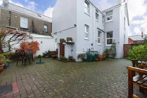 4 bedroom detached house for sale, 29, Albany Road, Douglas