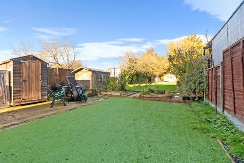 31 Newlyn Road, Welling, DA16 3LH
