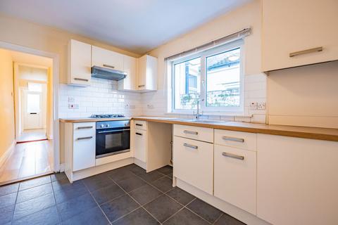 2 bedroom end of terrace house for sale, Manchester Road, Portsmouth PO1