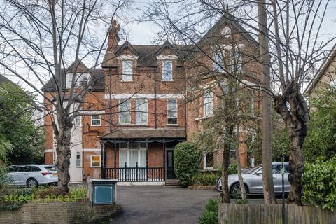 1 bedroom apartment to rent, Auckland Road, London, SE19
