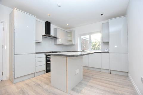 4 bedroom apartment to rent, South Norwood Hill, London, SE25