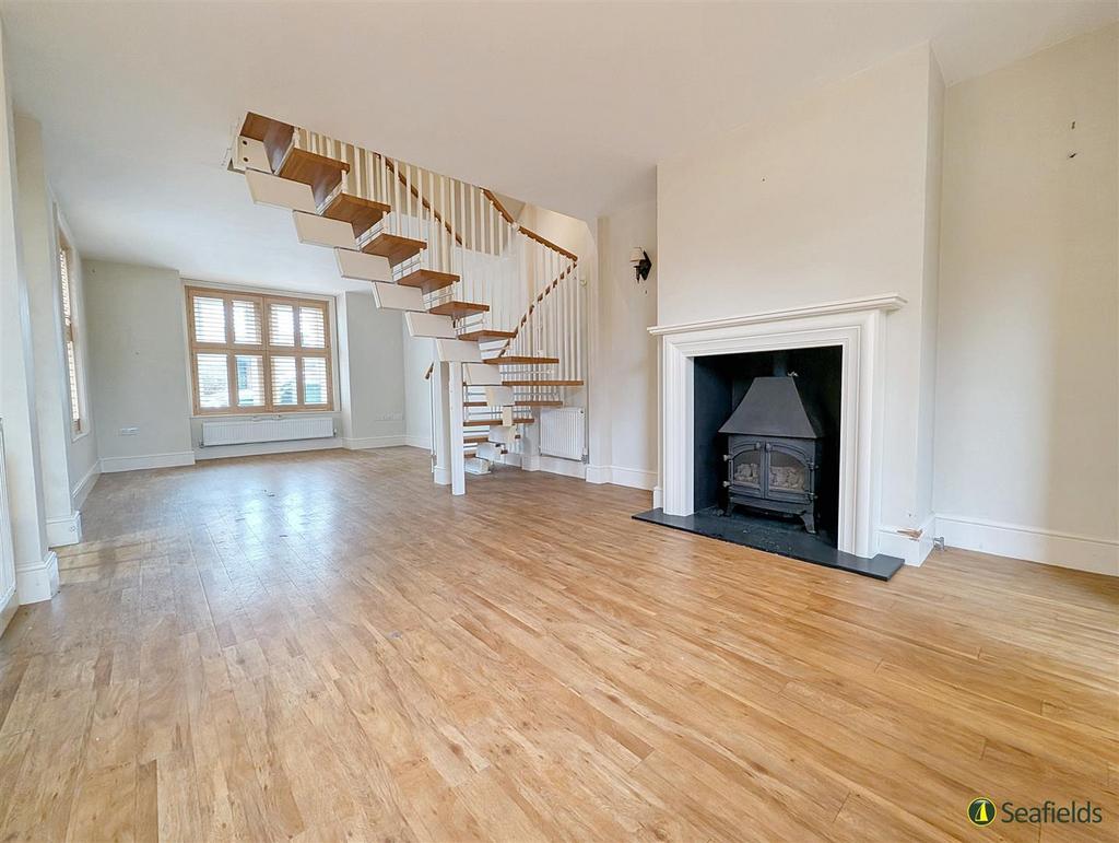 Sitting Dining Room